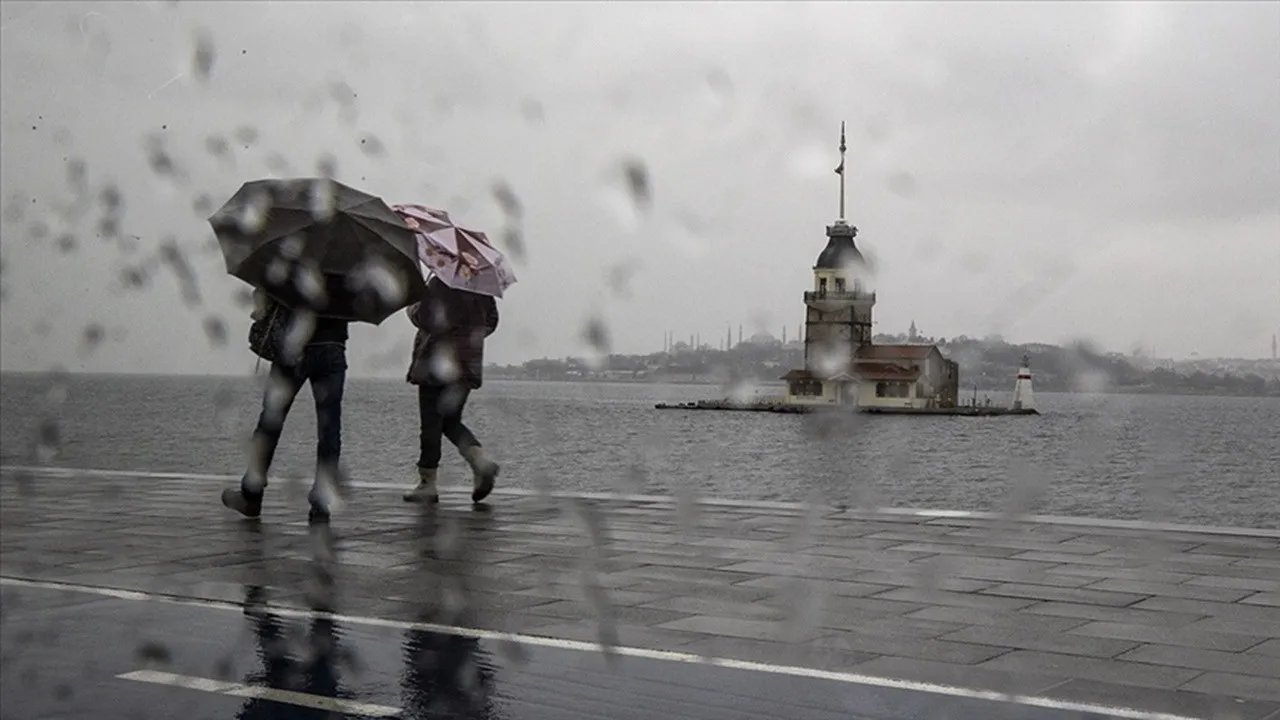 Meteorolojiden İstanbul, Kocaeli ve Sakarya'ya Şiddetli Yağış Uyarısı